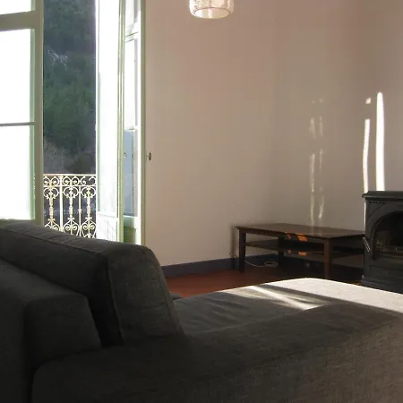 Les Deux Pentes Apartment Sausses