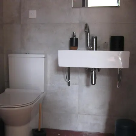 Les Deux Pentes Apartment *