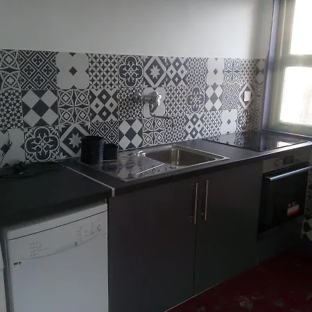 Les Deux Pentes Apartment